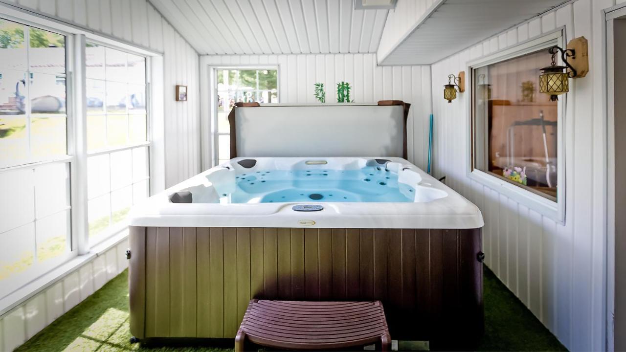 Auberge Papillon Lune Richmond Екстер'єр фото