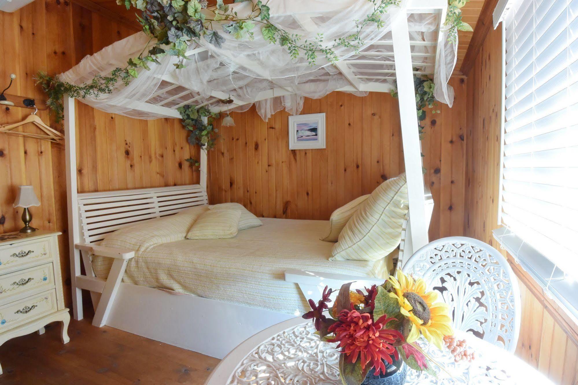 Auberge Papillon Lune Richmond Екстер'єр фото