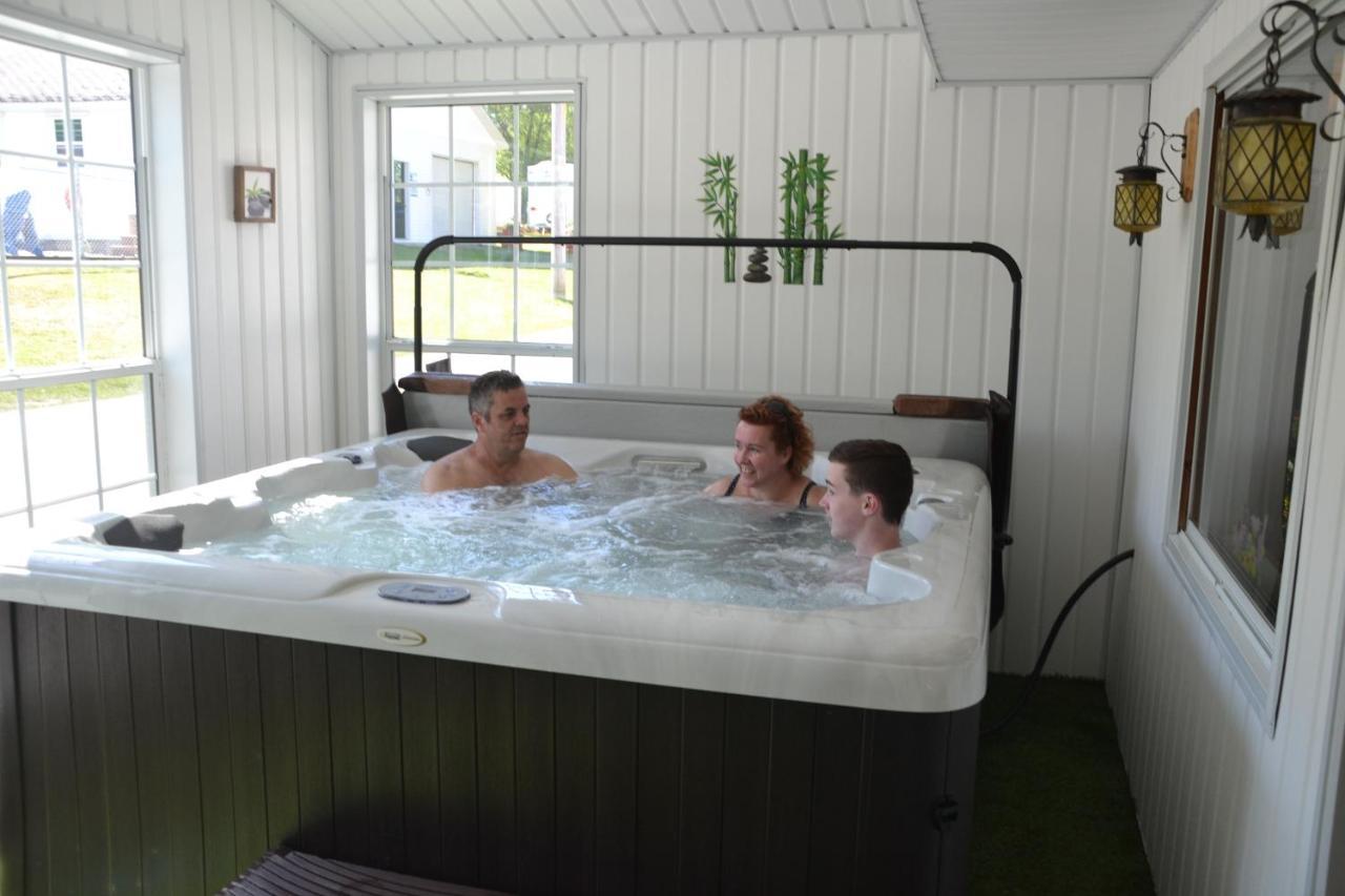 Auberge Papillon Lune Richmond Екстер'єр фото
